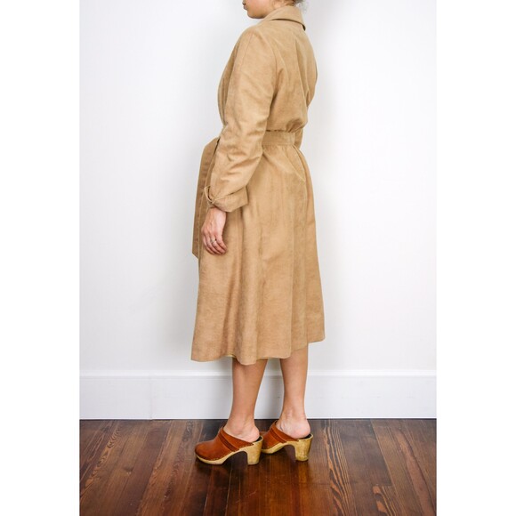 1970s Camel Trench Coat Size Medium 70s Minimalist Jacket Tan Wrap Trench Coat - Picture 6 of 10